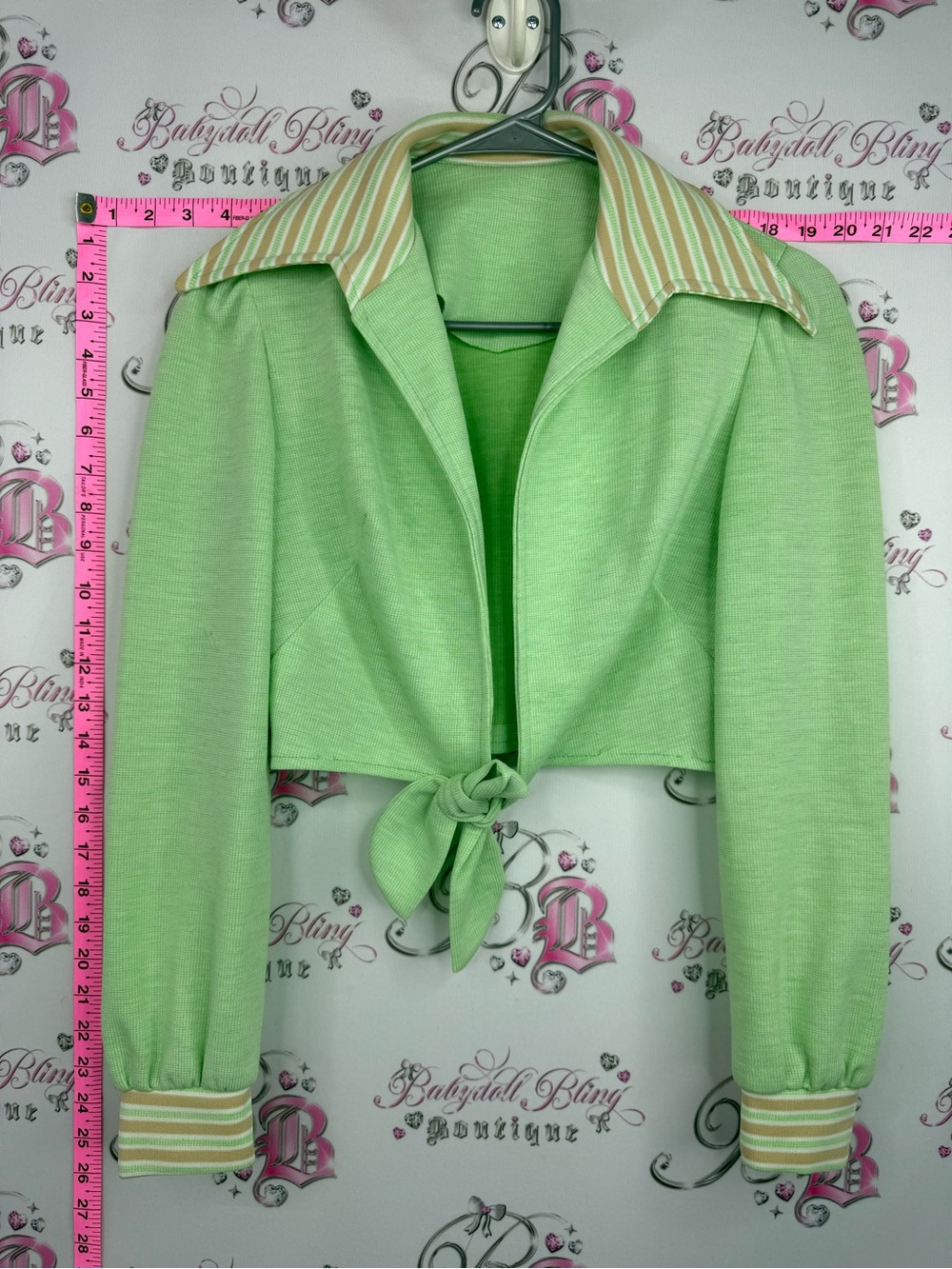 Vintage cardigan tie blazer style Cropped Tie-Front Jacket in Light Green